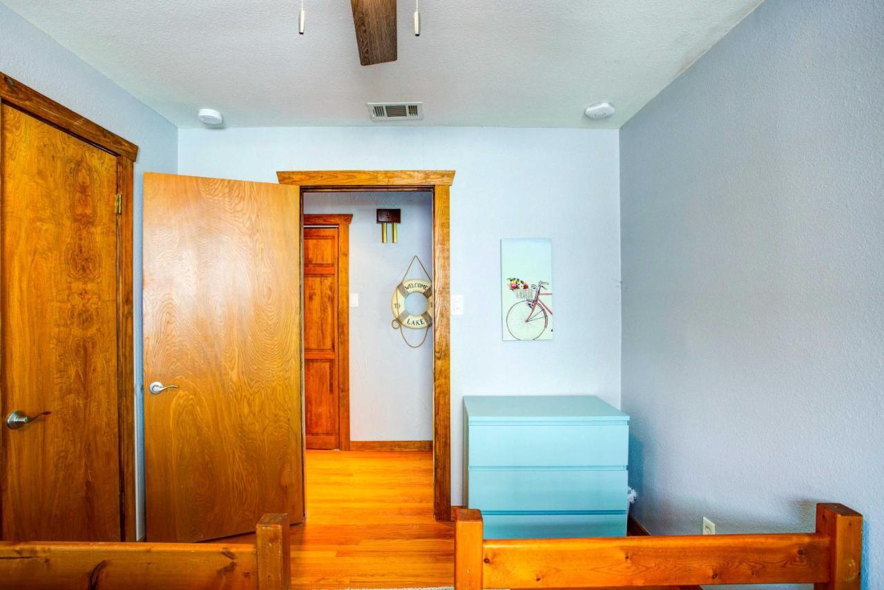 Cedar Creek Lakefront Vacation Rental With Pool Gun Barrel City Zewnętrze zdjęcie