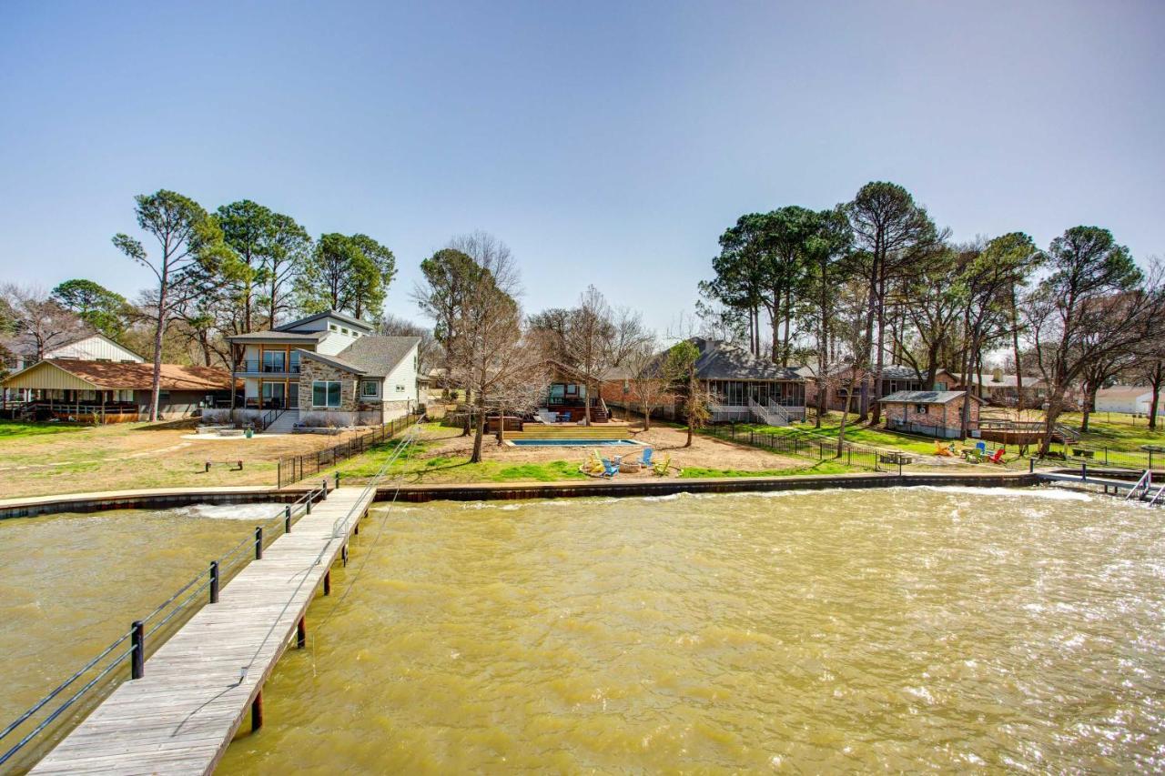 Cedar Creek Lakefront Vacation Rental With Pool Gun Barrel City Zewnętrze zdjęcie