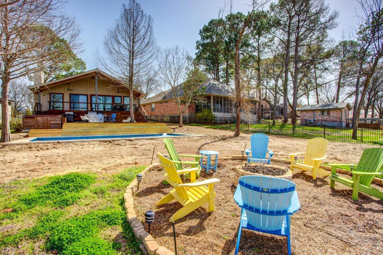 Cedar Creek Lakefront Vacation Rental With Pool Gun Barrel City Zewnętrze zdjęcie