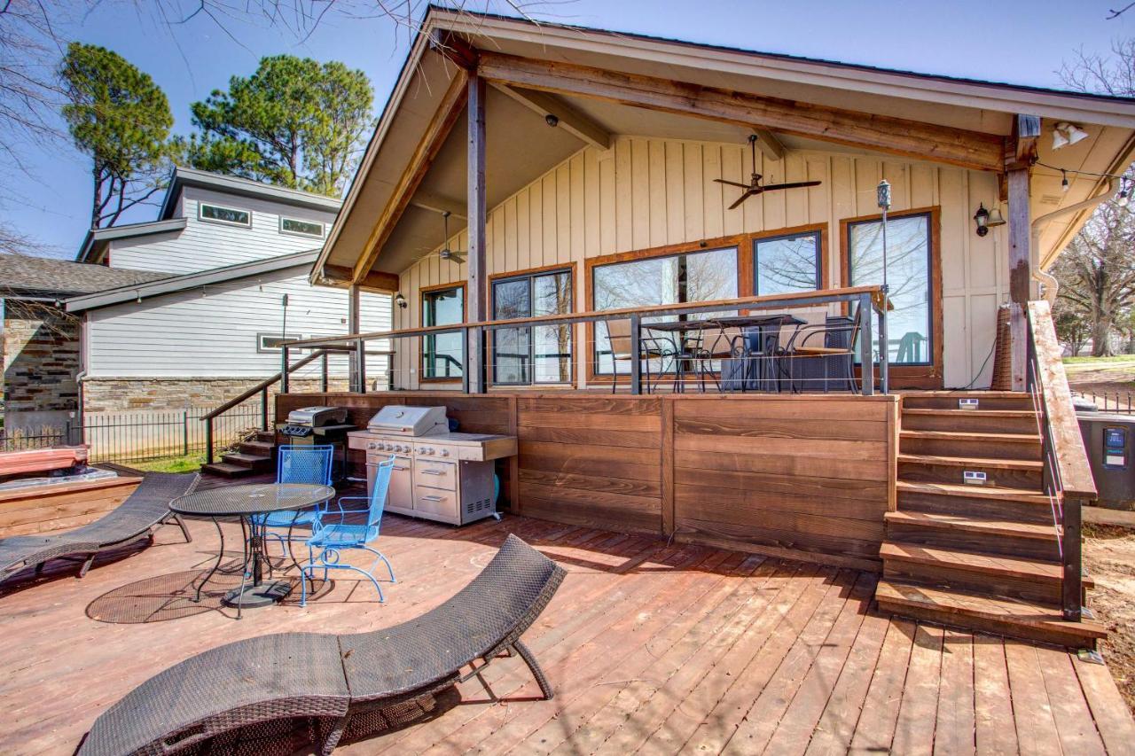 Cedar Creek Lakefront Vacation Rental With Pool Gun Barrel City Zewnętrze zdjęcie